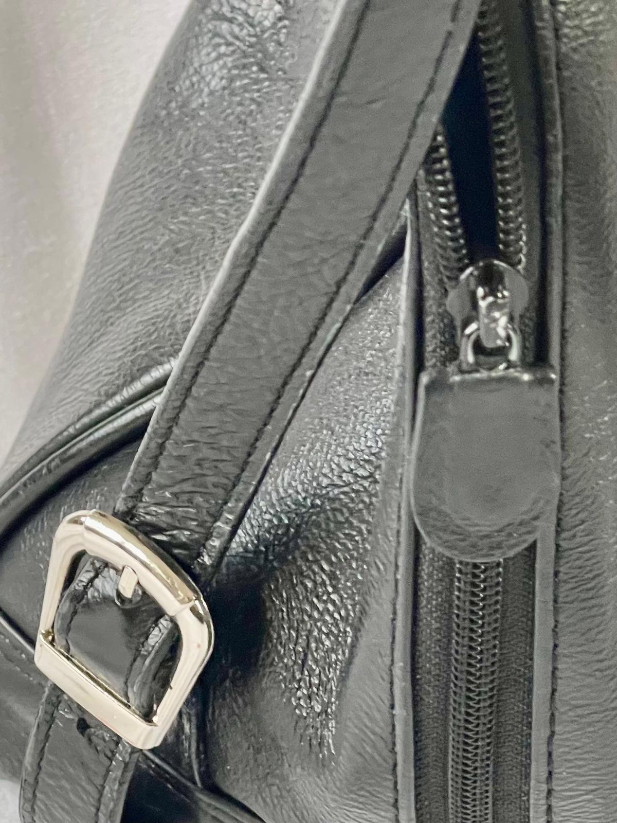 East Born Bags Black Leather Secure Travel  Bag Sturdy Zipper