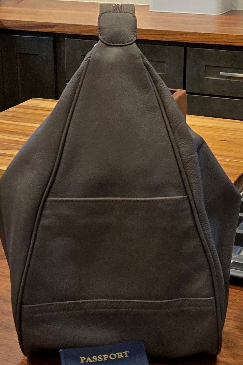 East_Born_Travel_Bag_Chocolate_-_Horizontal_Pocket